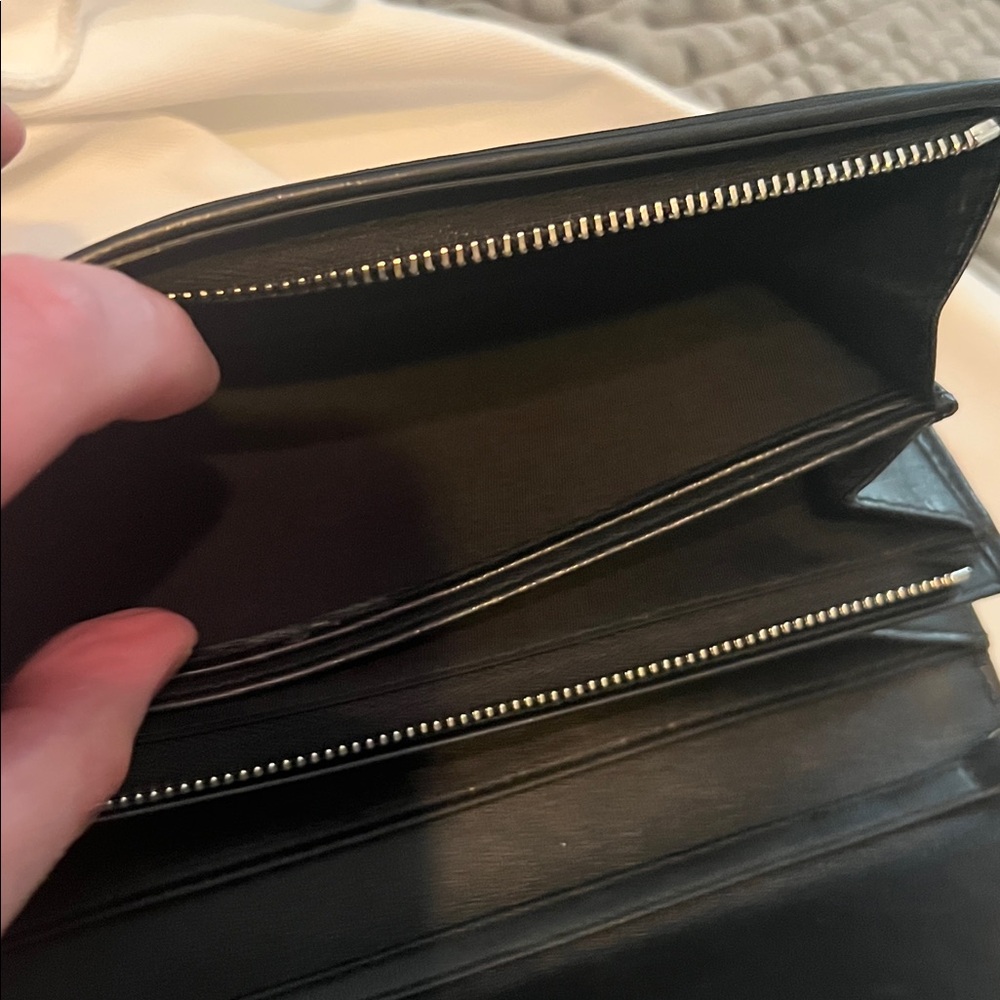 FLASH SALE🔥🔥BEAUTIFUL💕GUC CHRISTIAN DIOR WALLET W/DIOR box & DIOR dust bag💗 - Picture 12 of 16
